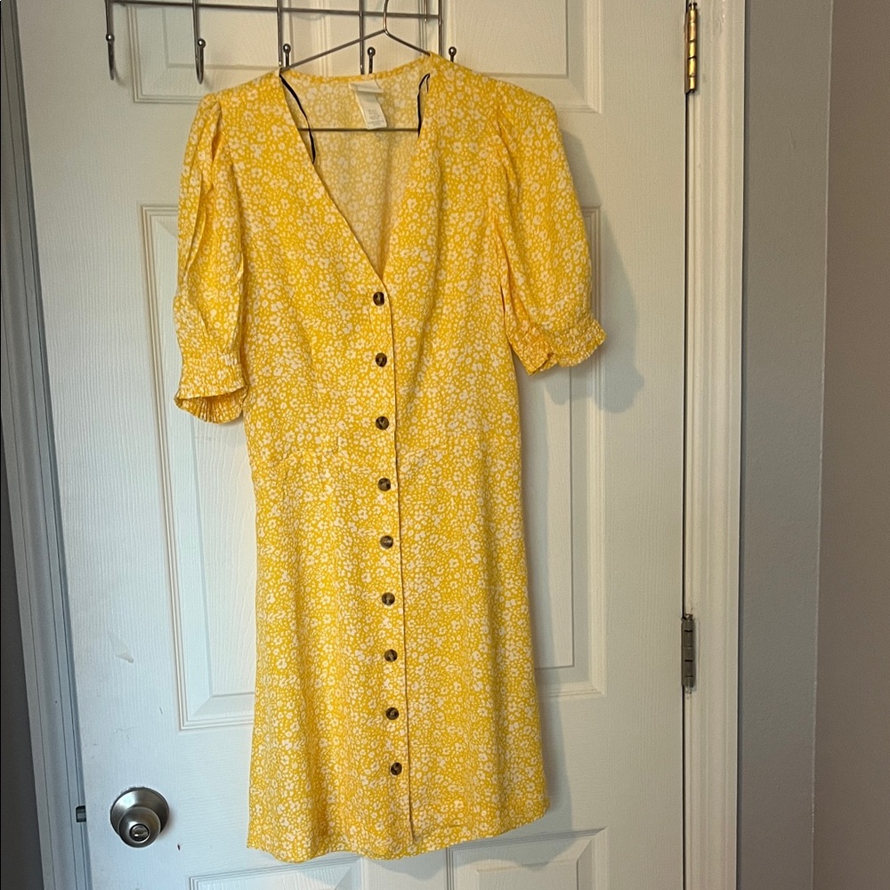 H&M Yellow Floral Midi Dress with Buttons